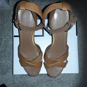 Loft wedge heels